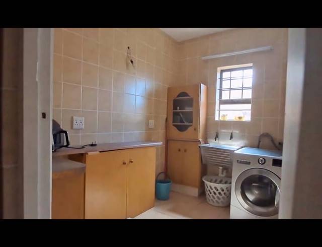 4 BEDROOM HOUSE FOR SALE IN DE BAKKE